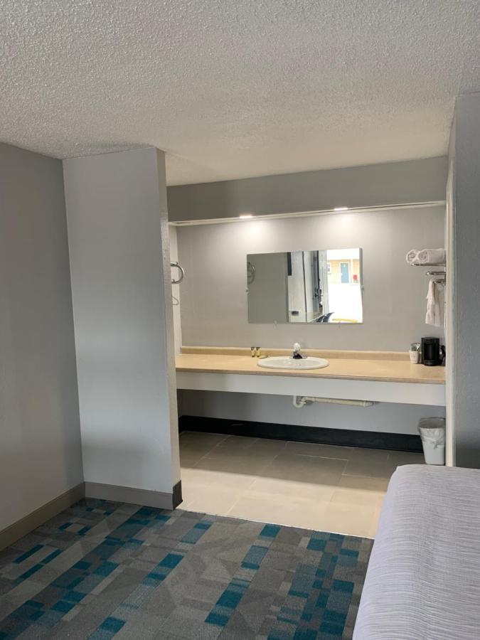 Royalinn Elizabethtown Buitenkant foto